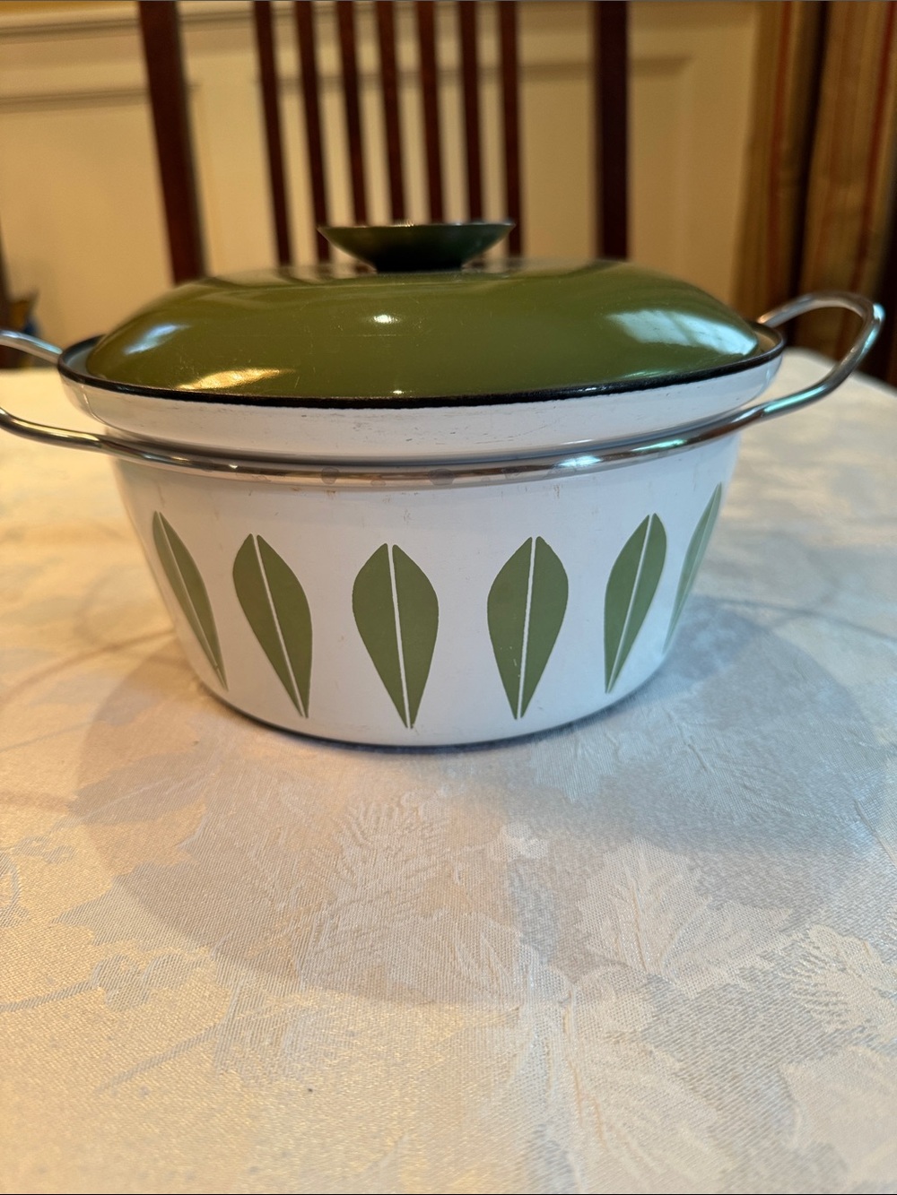 Vintage Cathrineholm Green Leaf Lotus Enamel Casserole with Lid - Home Kitchen